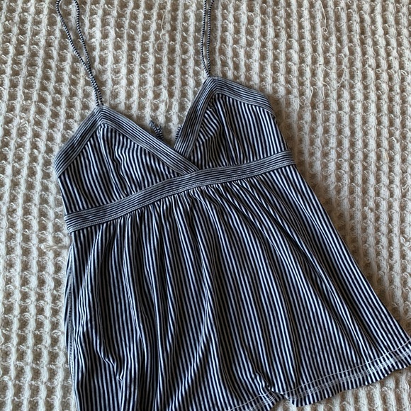 American Eagle top - Picture 1 of 4